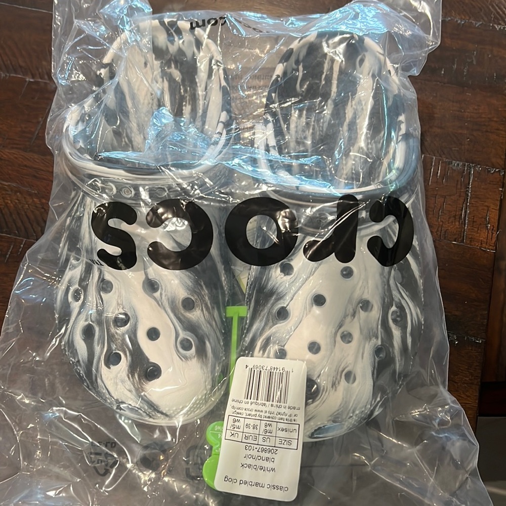 Crocs classic clog